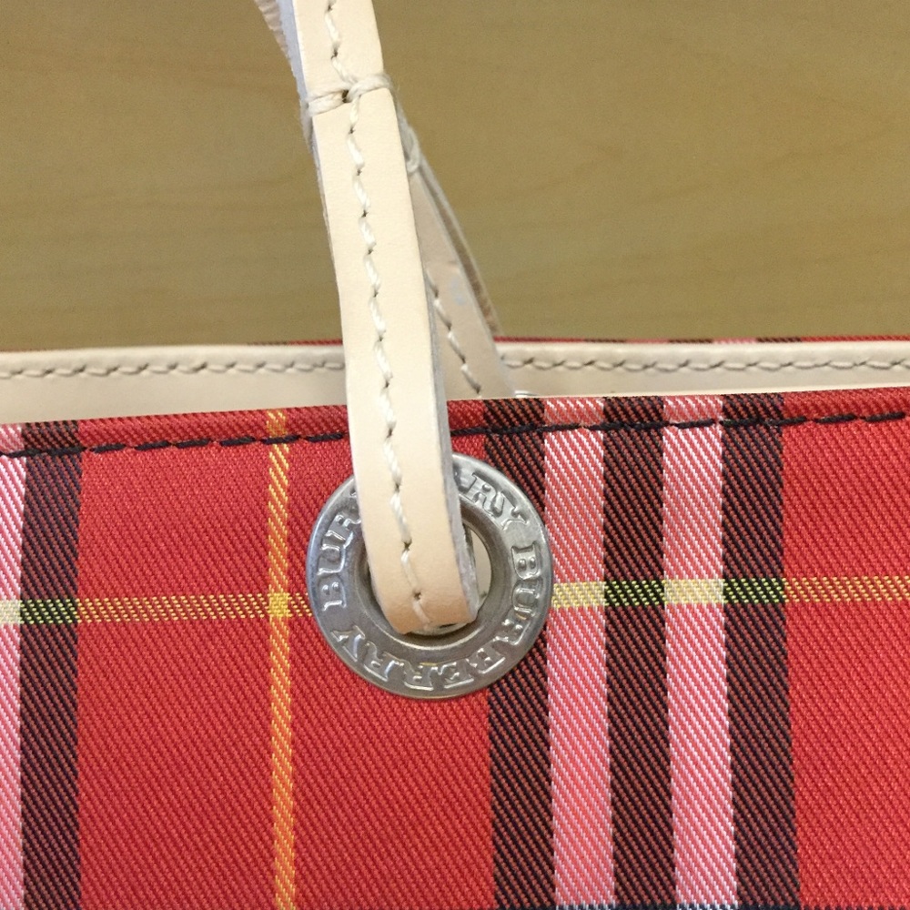 VINTAGE BURBERRY TOTE ❤️ - Picture 3 of 8